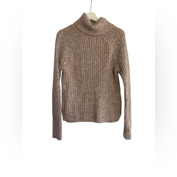Abercrombie and Fitch chunky cotton turtleneck sweater Size Small - Picture 1 of 16